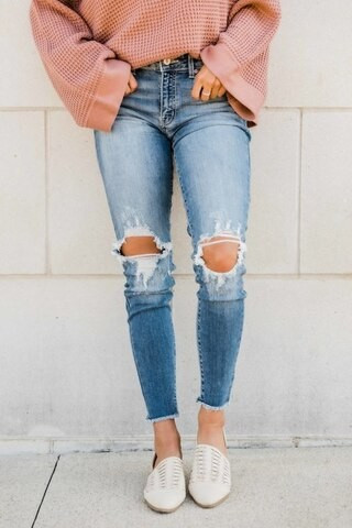 The Kallista Medium Wash Distressed Crop Jeans | The Pink Lily Boutique