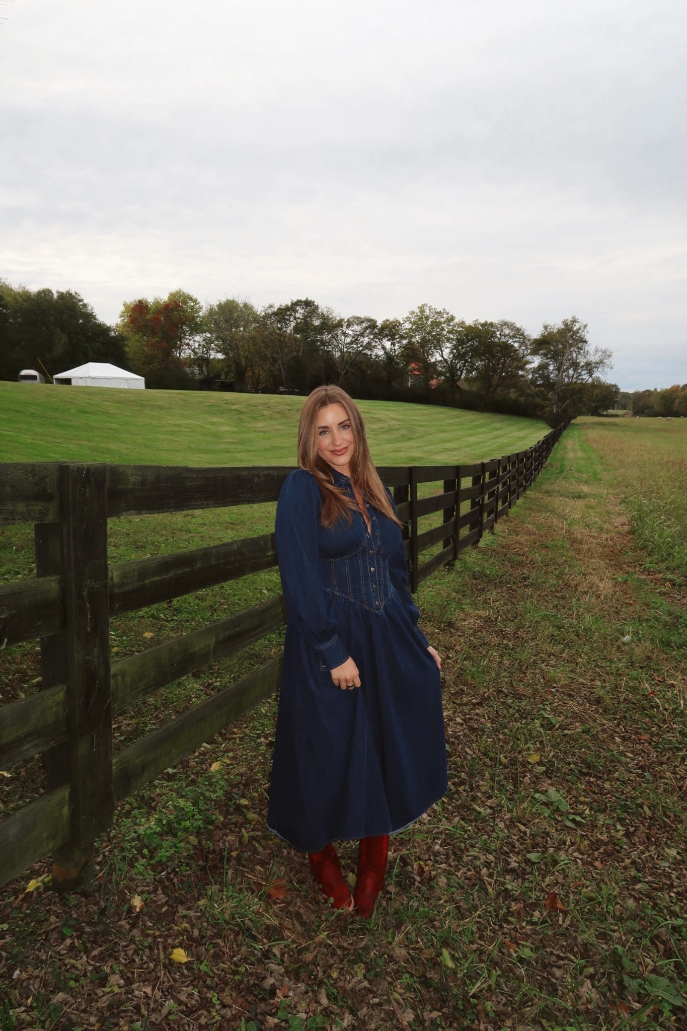 Fall in Tennessee >>> the most perfect denim dress and red cowboy boots from Lane. I have a code Victoria10 for $ off your Lane cowboy boots 💌

#LTKFindsUnder100 #LTKSeasonal #LTKShoeCrush