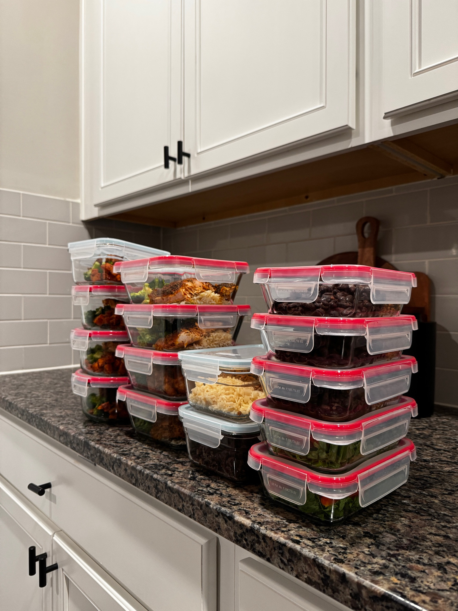 glass storage + meal prep containers ❤️

#LTKFindsUnder100 #LTKFitness #LTKFindsUnder50