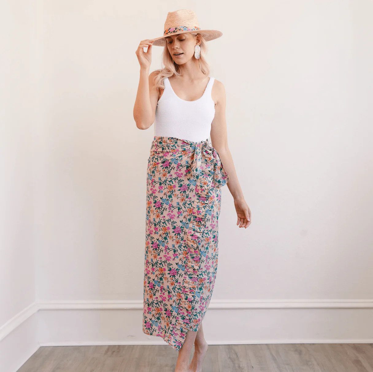 Flor Coconut Sarong | Sunshine Tienda