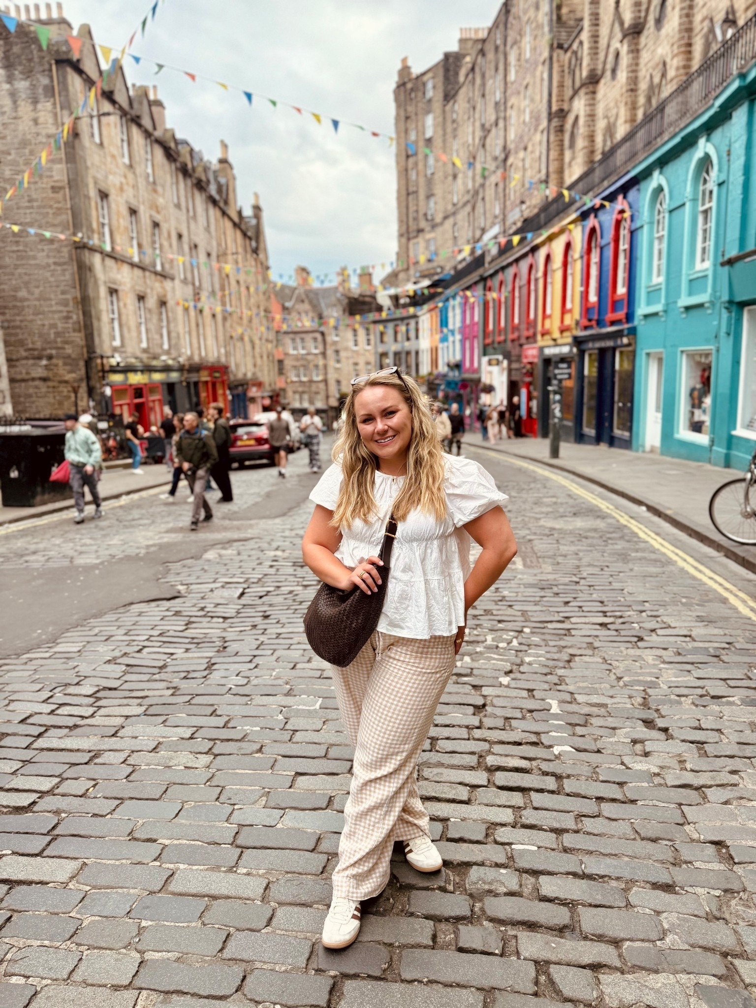 🏴󠁧󠁢󠁳󠁣󠁴󠁿Everything I wore in Scotland🦄 
📍Winding down Victoria Street

#LTKShoeCrush #LTKTravel #LTKMidsize