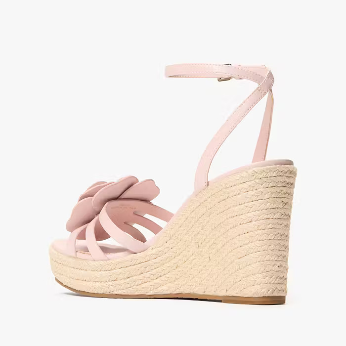 Runs true to size | Kate Spade Outlet