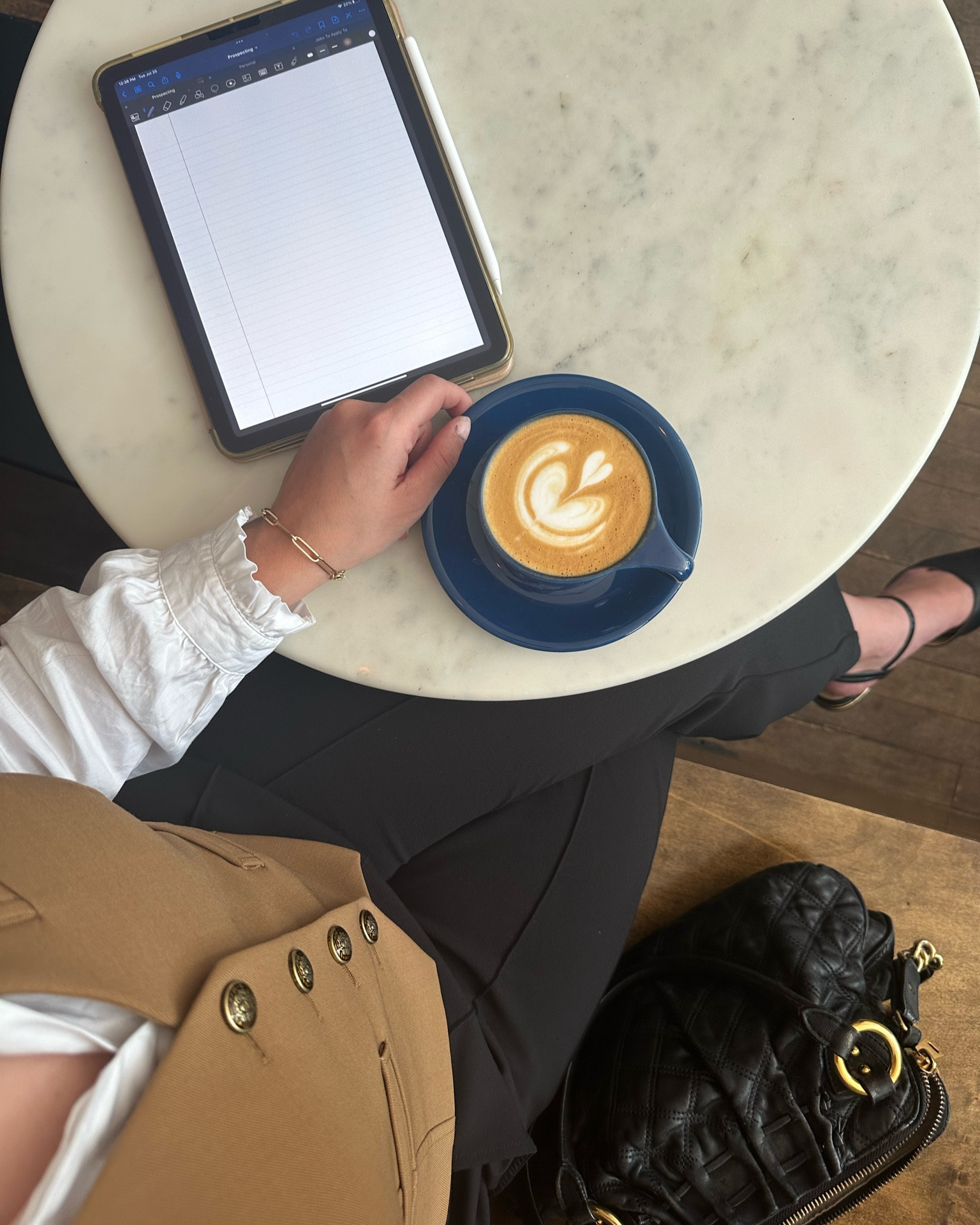 Mid-week coffee☕️ 

#LTKSeasonal #LTKsalealert #LTKworkwear