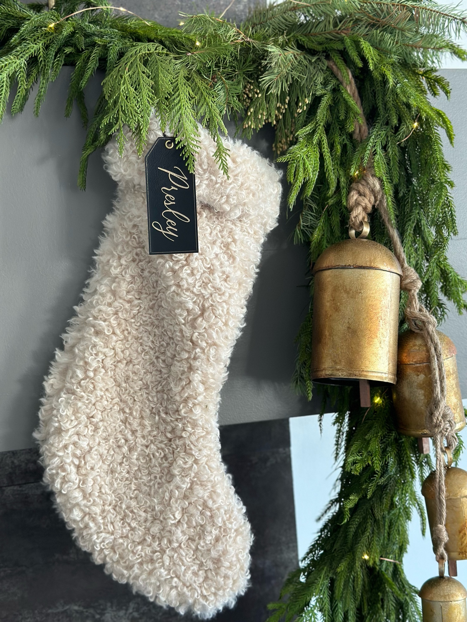 Holiday Stocking Leather Labels 🖤







#holidaydecor #christmasdecor #stocking #stockinglabel

#LTKHoliday #LTKfindsunder50 #LTKSeasonal