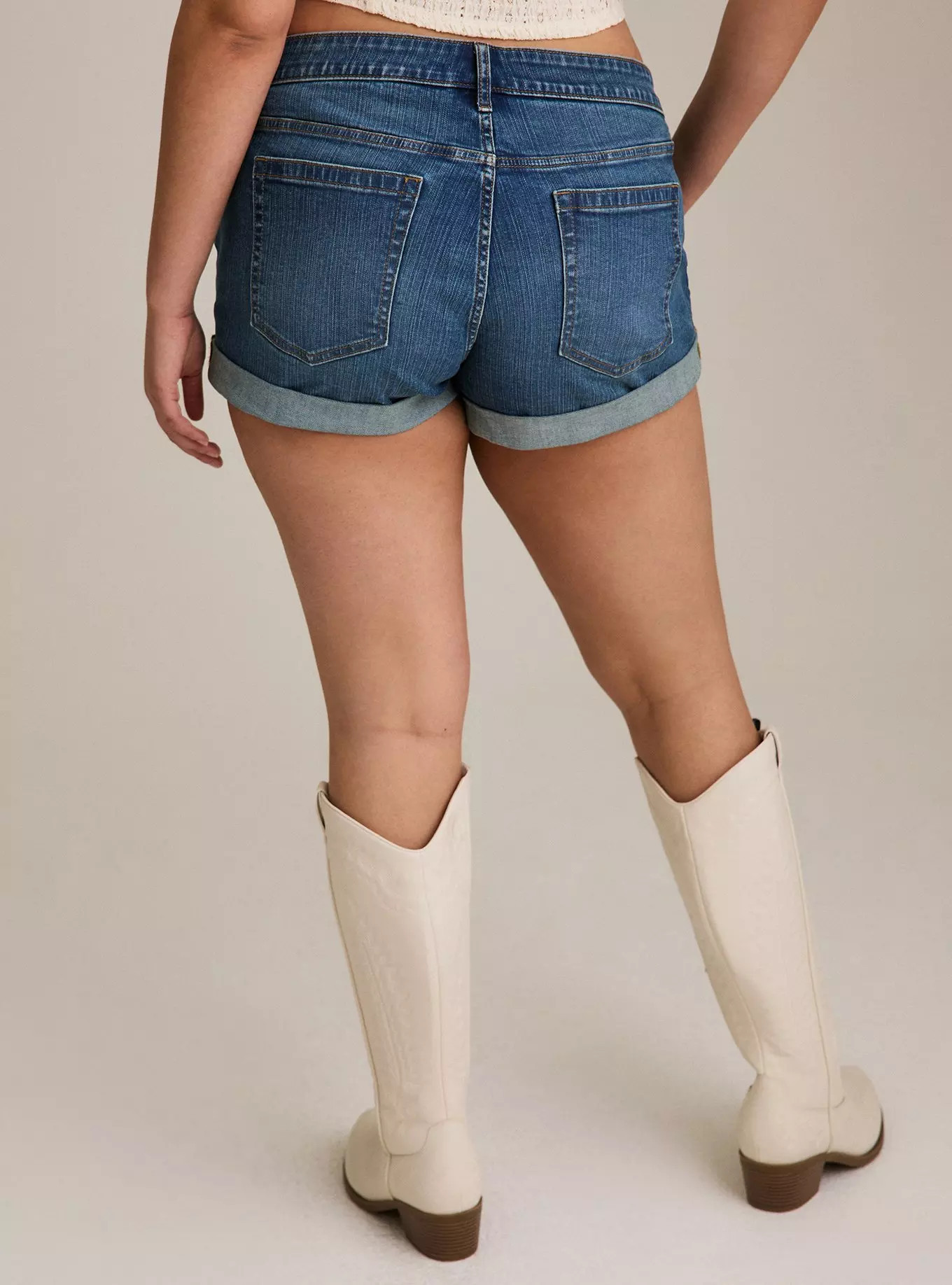 Festi  2.5'' Low-Rise Relaxed Denim Short | Torrid (US & Canada)