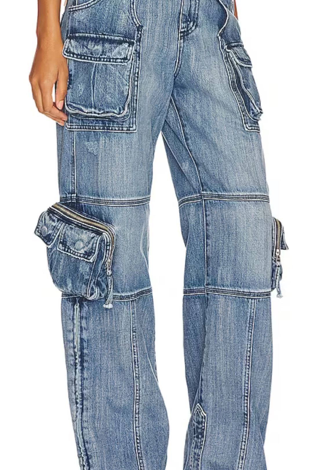 Beautiful cargo pants 

#LTKGiftGuide #LTKstyletip #LTKSeasonal