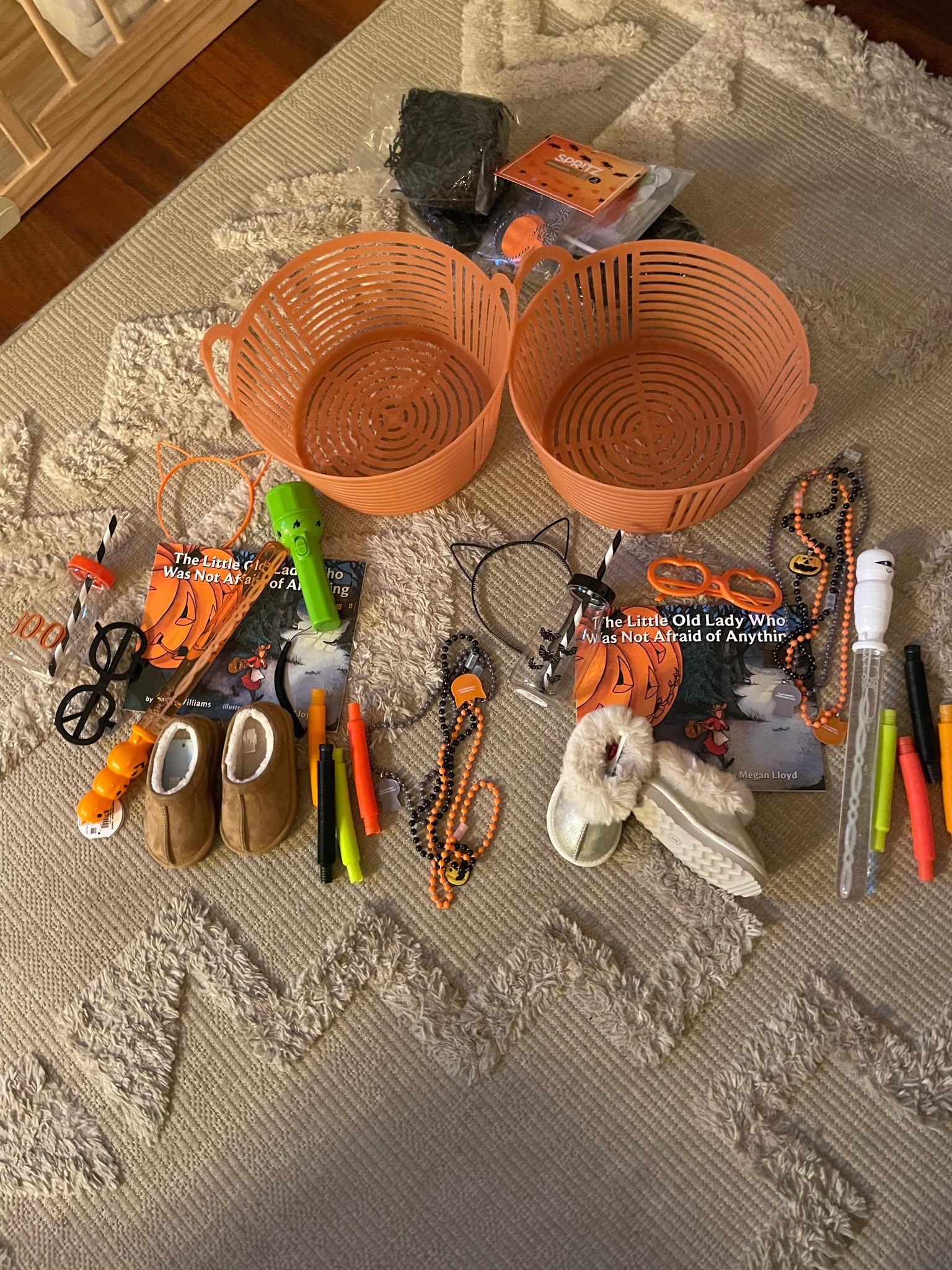 East & adalynns boo basket stuffers!! 

#LTKkids #LTKHalloween #LTKHoliday