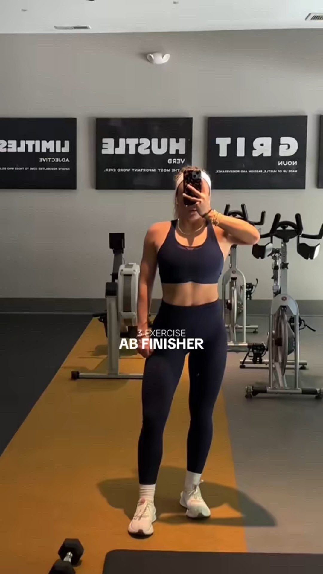 The cutest matching workout set by Fabletics! I loooove the navy!

#LTKFindsUnder100 #LTKActive