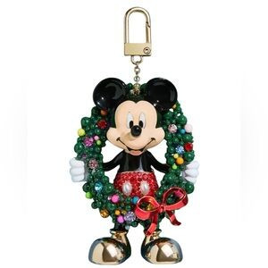 🎄 Baublebar disney mickey mouse holiday wreath
bag charm/keychain | Poshmark