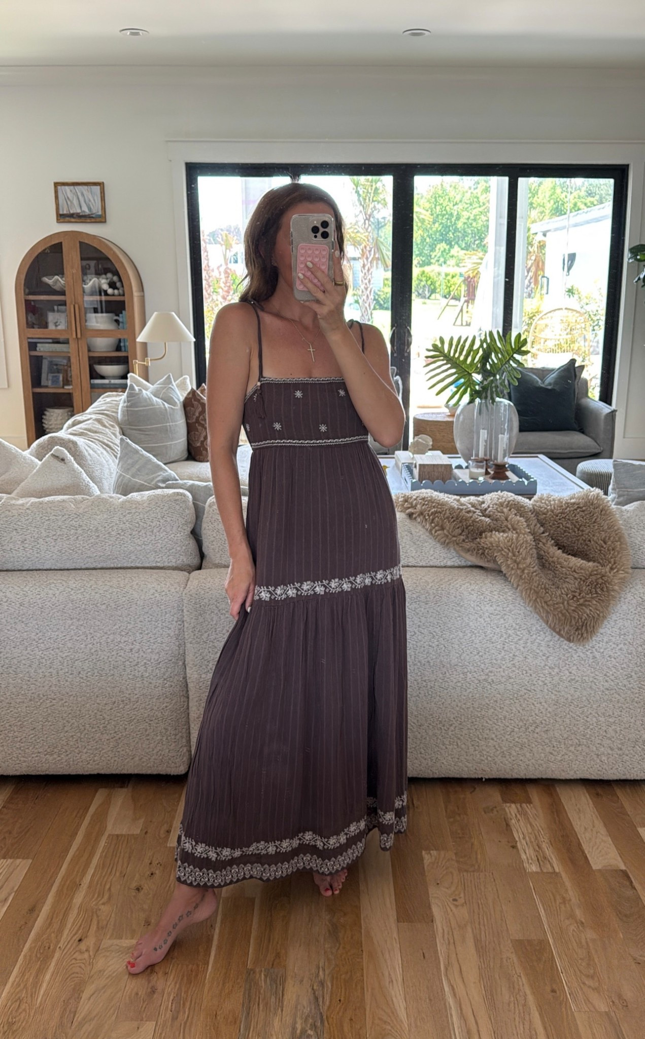 wearing a small 🤎

#LTKSeasonal #LTKSaleAlert #LTKStyleTip