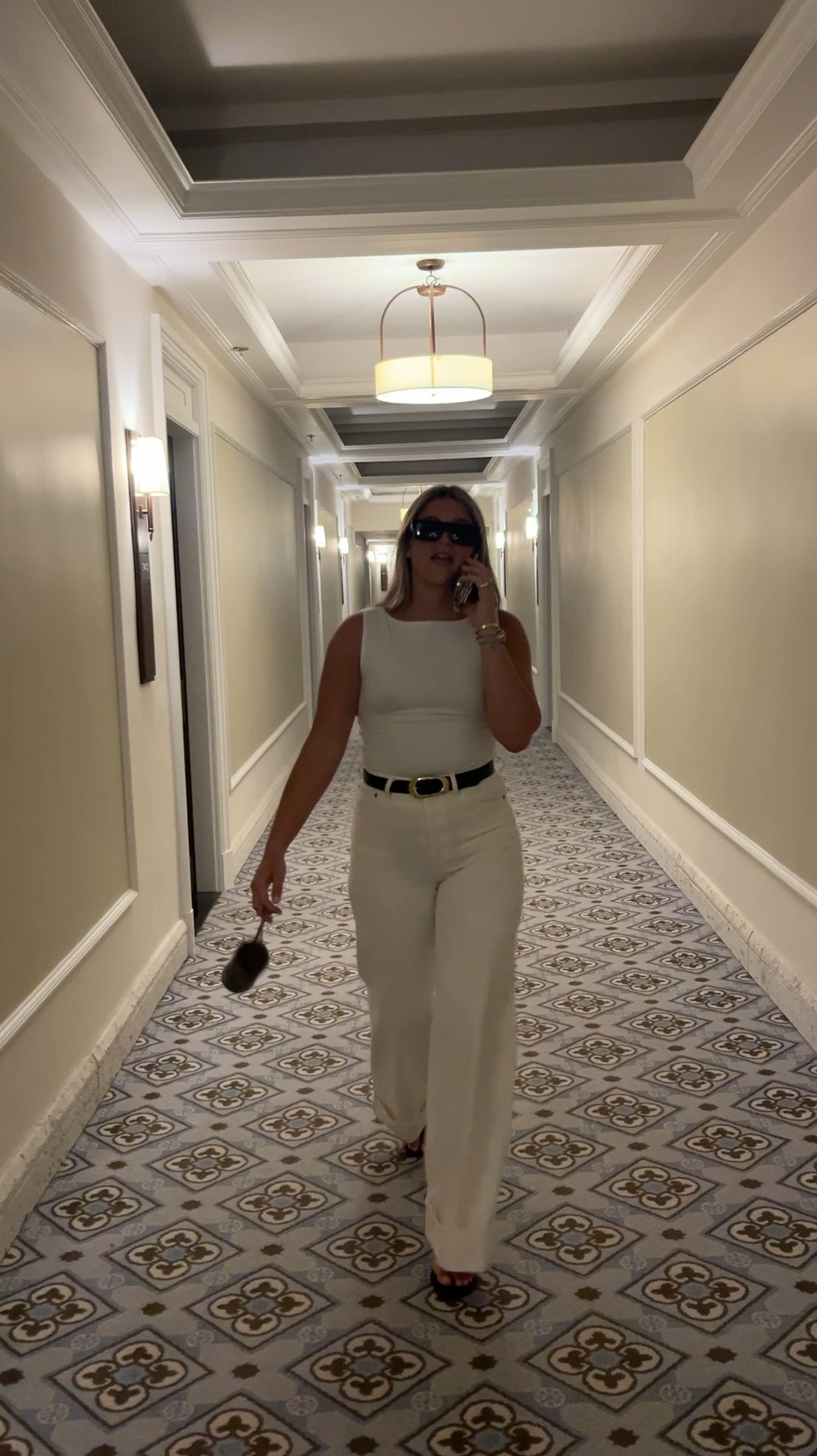 Elevated white tshirt 

#LTKtravel #LTKVideo #LTKstyletip