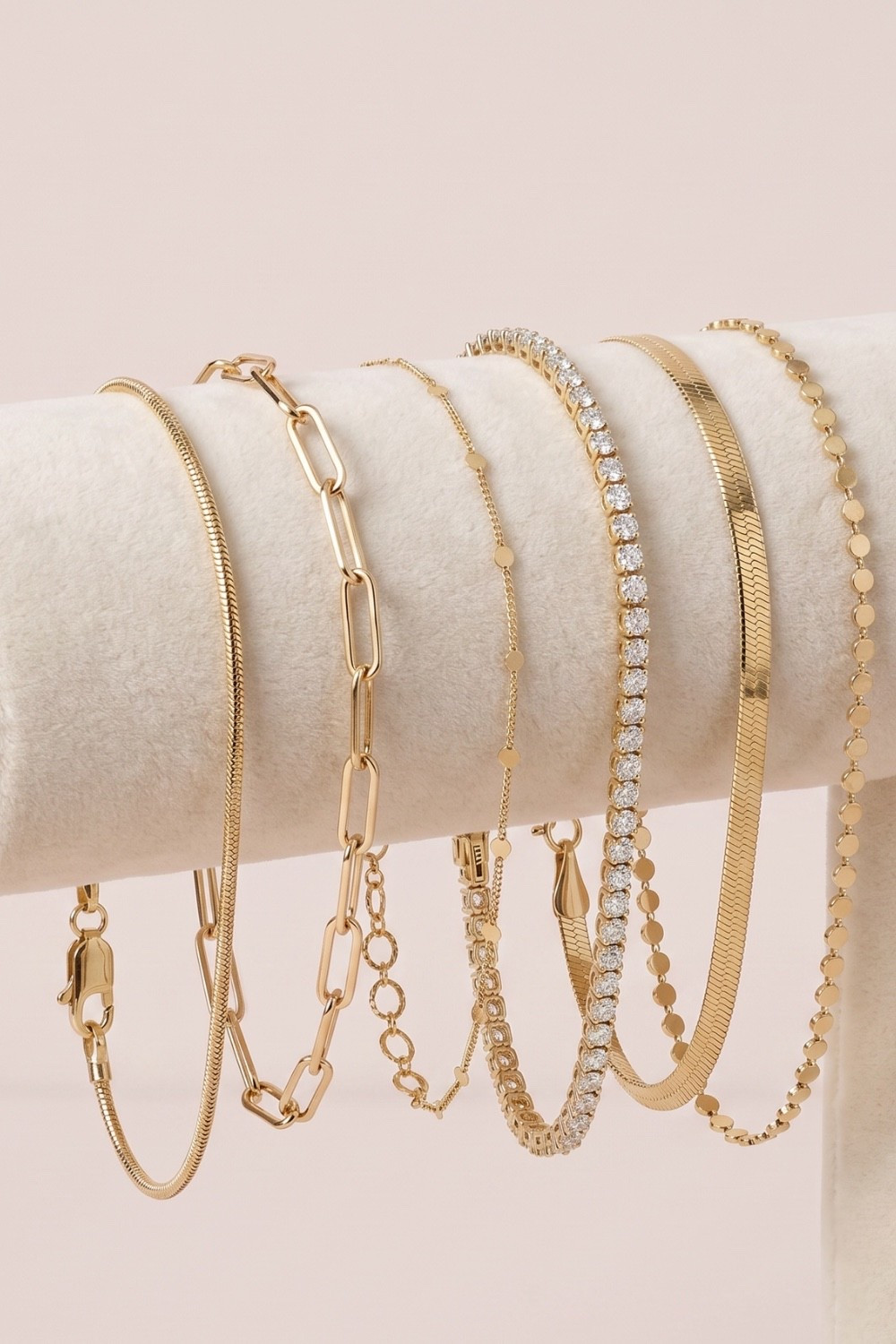 Gold bracelets from @kategatesjewelry

#LTKSaleAlert #LTKootd #LTKgrwm