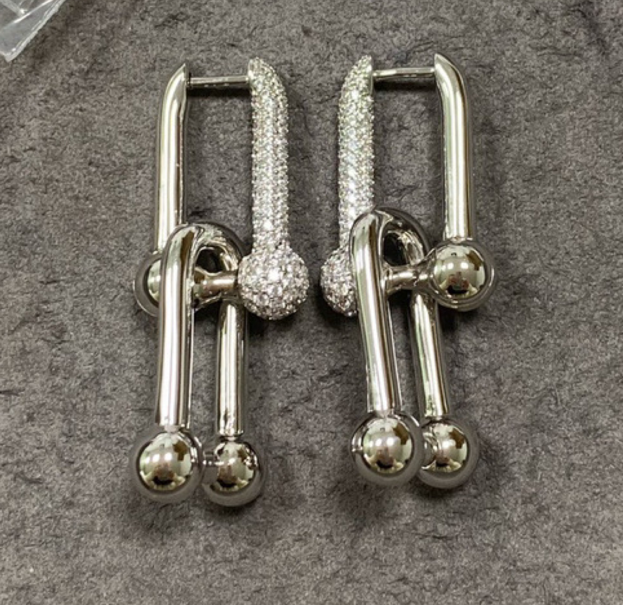 Tiffany earrings 
#dhgate

#LTKsalealert #LTKfindsunder100 #LTKfindsunder50