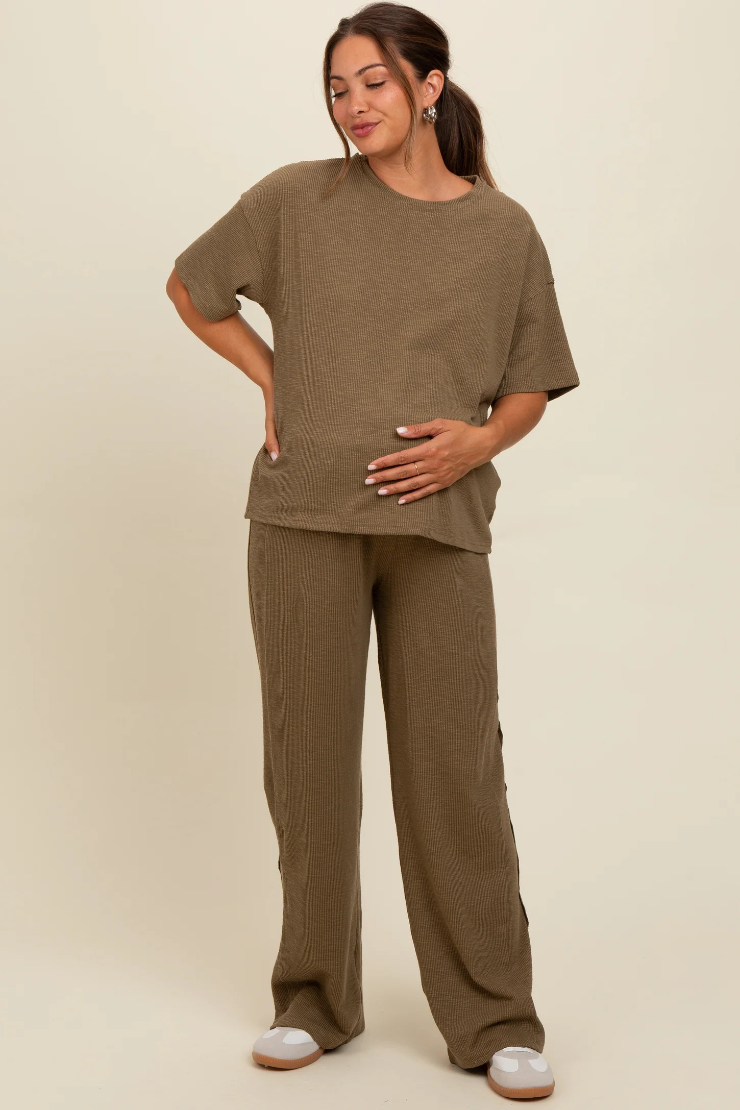 Olive Textured Knit Oversized Tee And Pants Maternity Set | PinkBlush Maternity