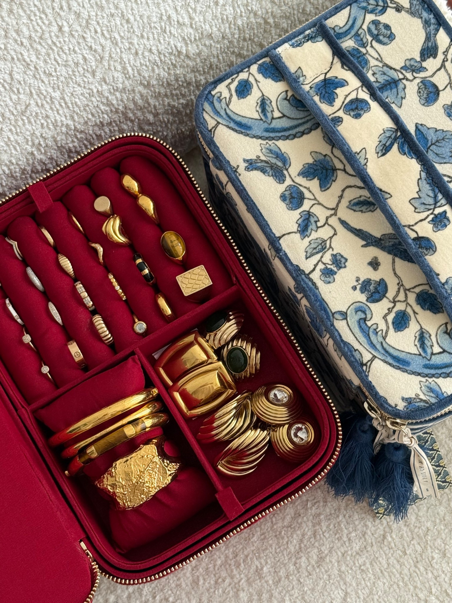 Favourite travel jewellery/vanity cases - especially the red ❣️