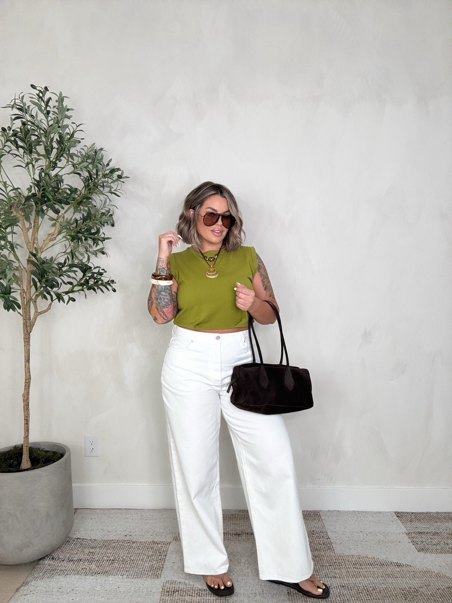 Top xl 
Jeans ( incredible Amazon find ) size 12r they come in lengths. I have them in reg for flats and long for heels I’m 5’5 
#amazon #under50 #denim #jeans #freepeople 

Follow my shop @shaynaslife on the @shop.LTK app to shop this post and get my exclusive app-only content!

#liketkit 
@shop.ltk
https://liketk.it/67e70

#LTKootd #LTKMidsize