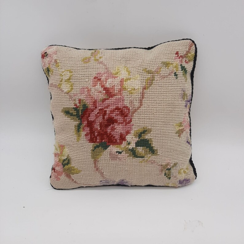 Vintage Needlepoint Throw Pillow Roses Flowers Velvet Cottage Country Small - Etsy | Etsy (US)