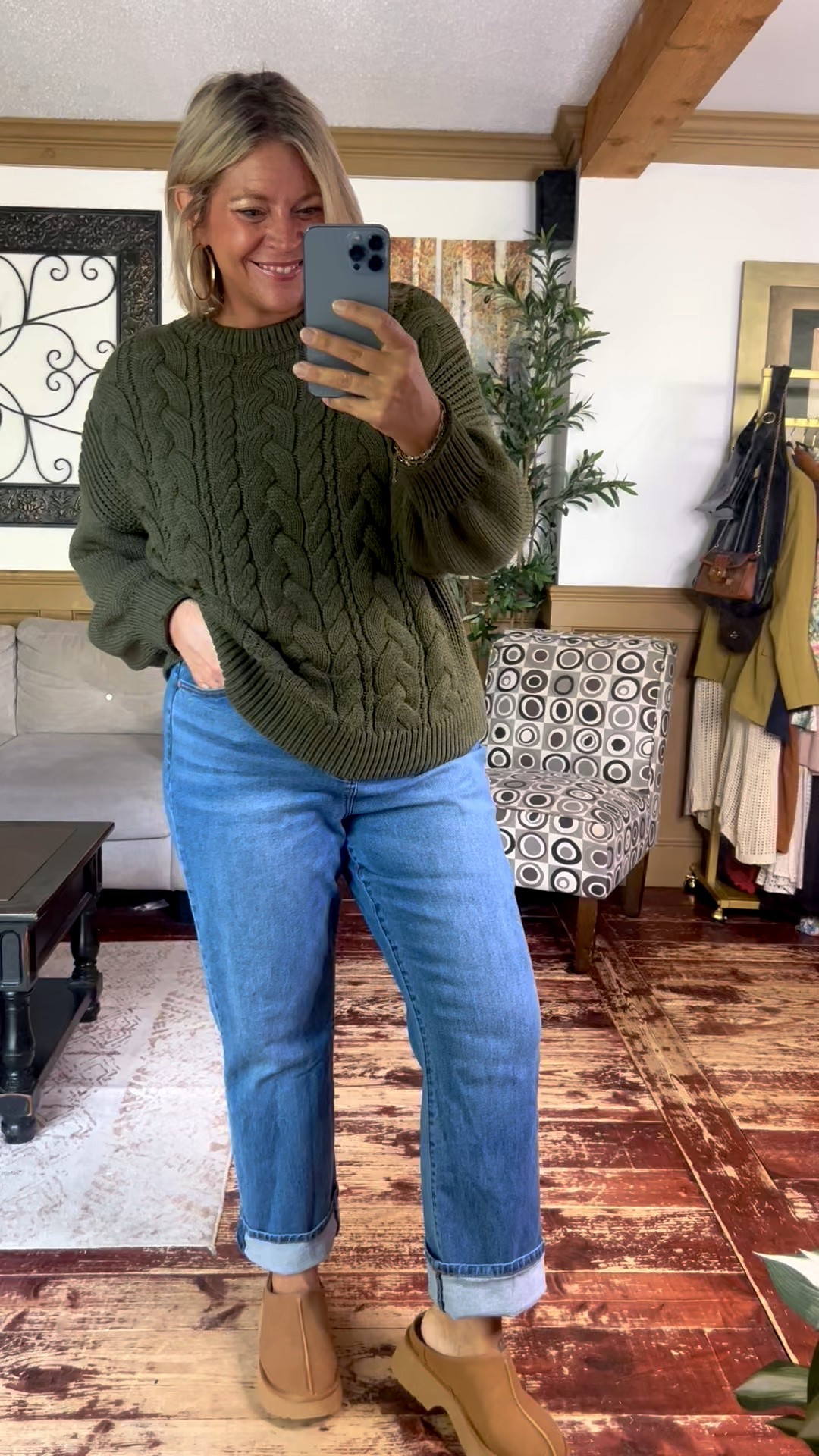 Cableknit sweater size xl, mom jeans size 16; cozy fall outfit 

#LTKFindsUnder50 #LTKStyleTip #LTKOver40