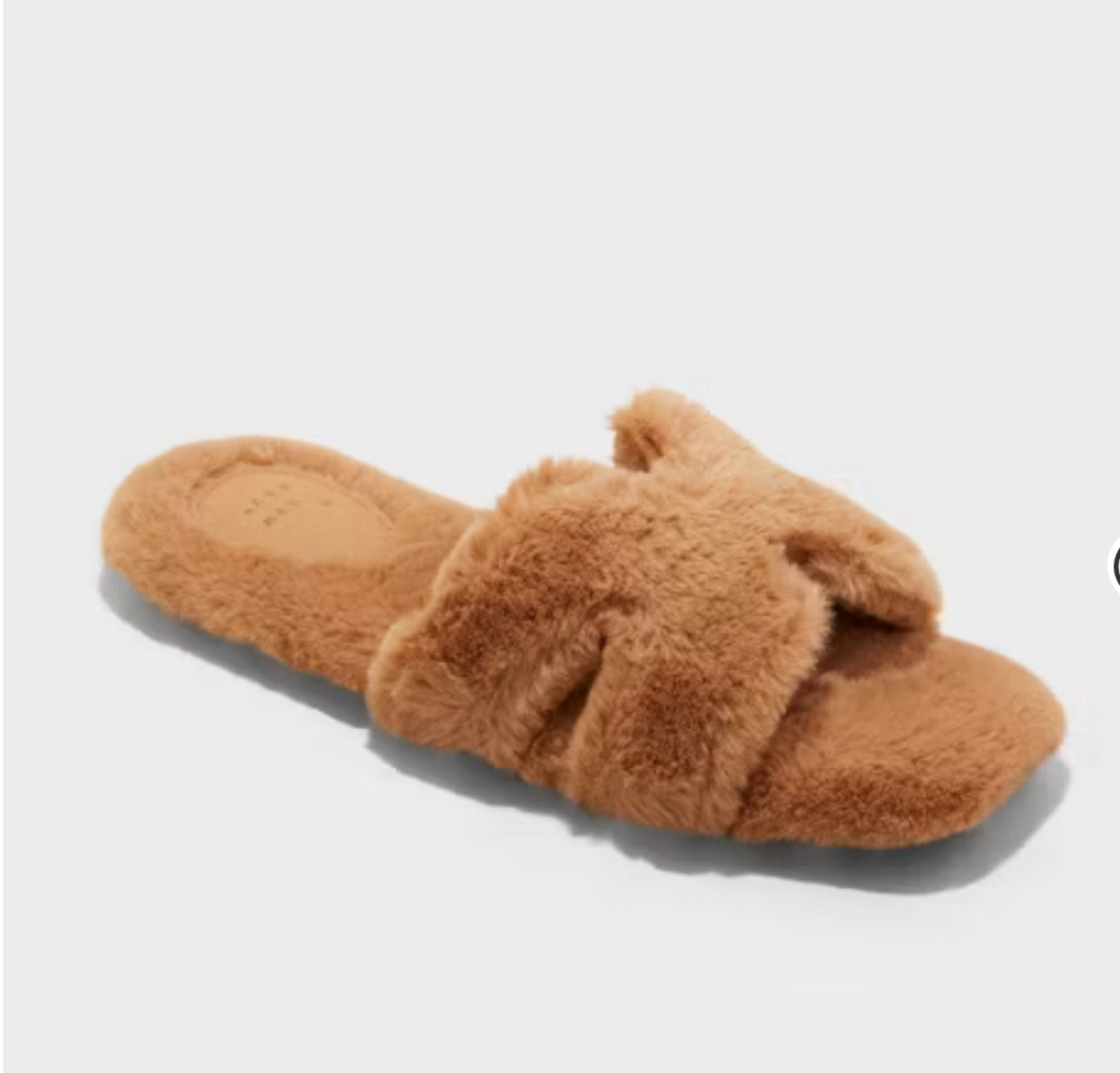 Target Hermes dupe?!?! Absolutely #slippers #hermes #targetstyle 

#LTKStyleTip #LTKHoliday #LTKFindsUnder50