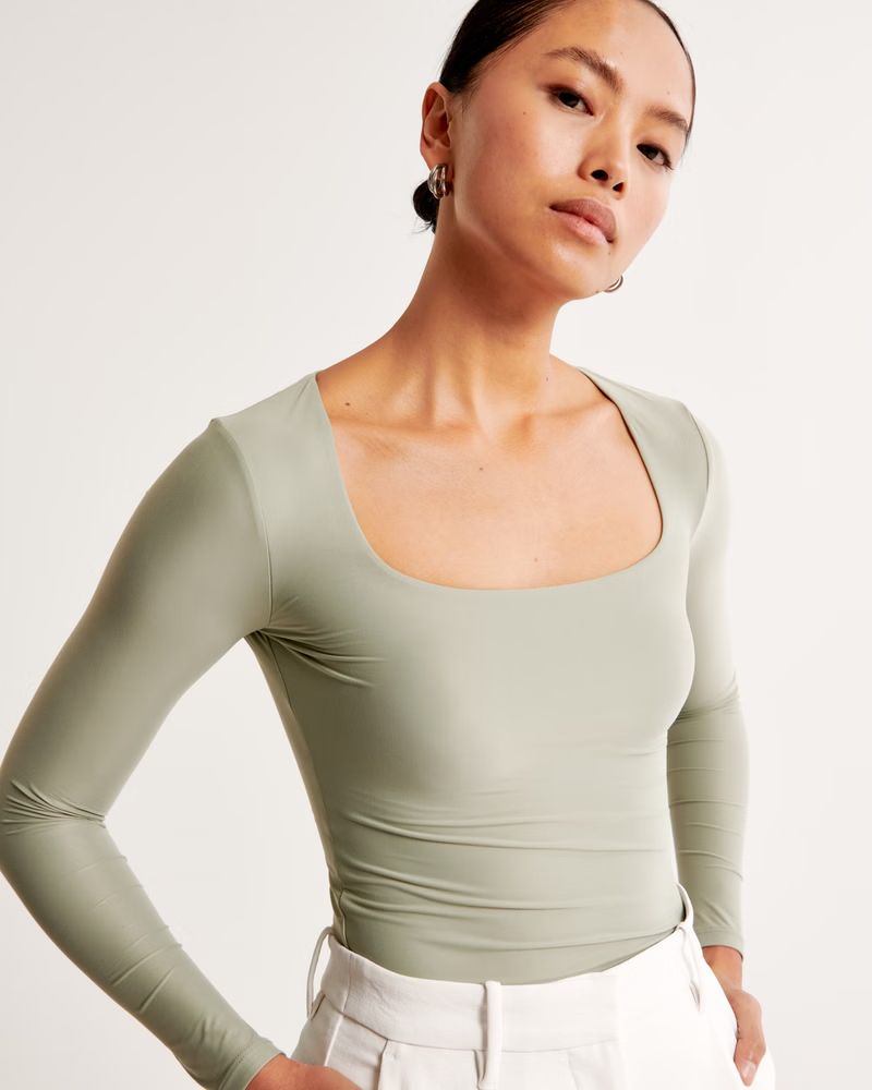Soft Matte Seamless Long-Sleeve Tuckable Squareneck Top | Abercrombie & Fitch (US)