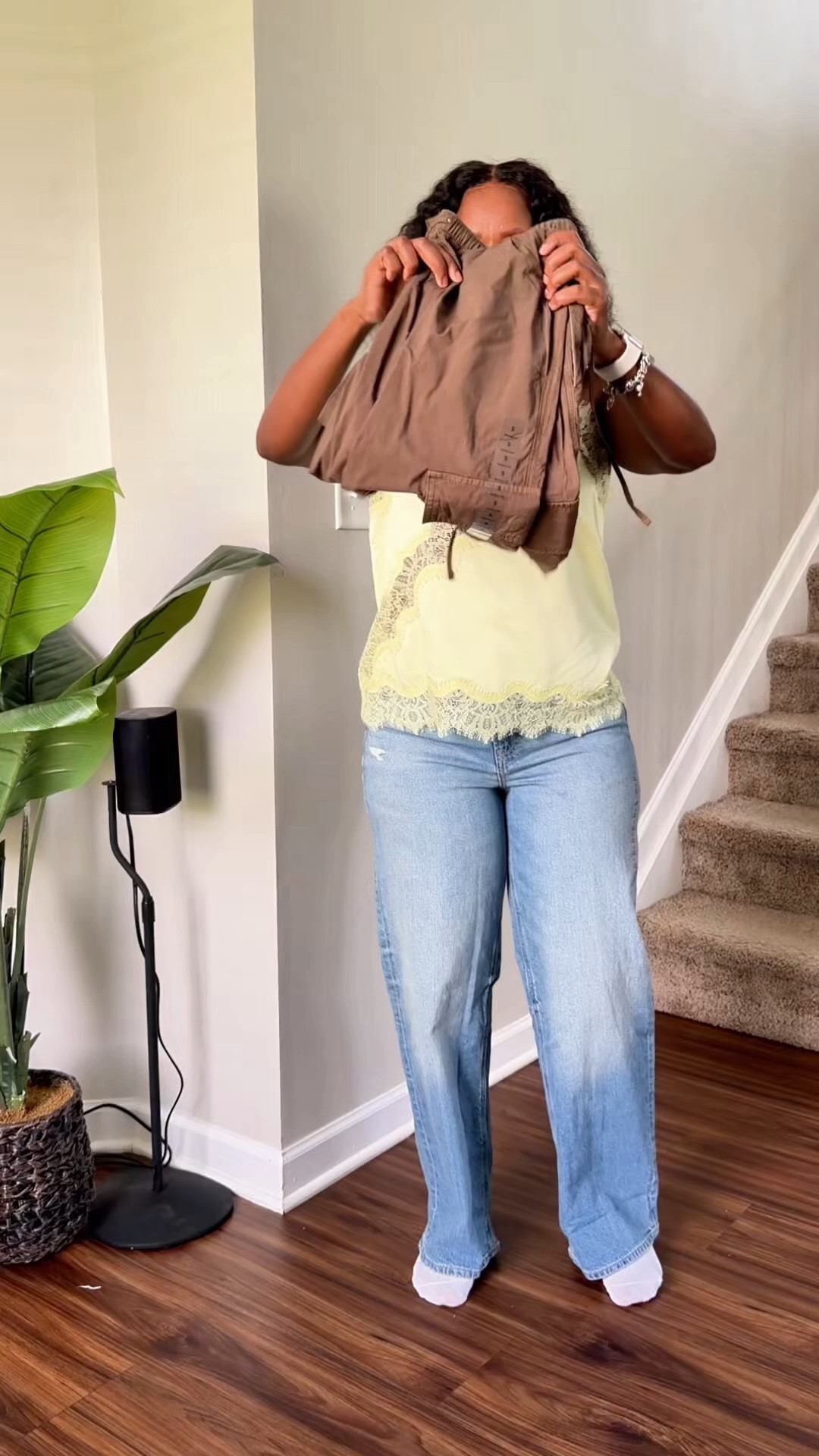 American Eagle low rise baggy cargo pants

#LTKootd #LTKgrwm #LTKOver40