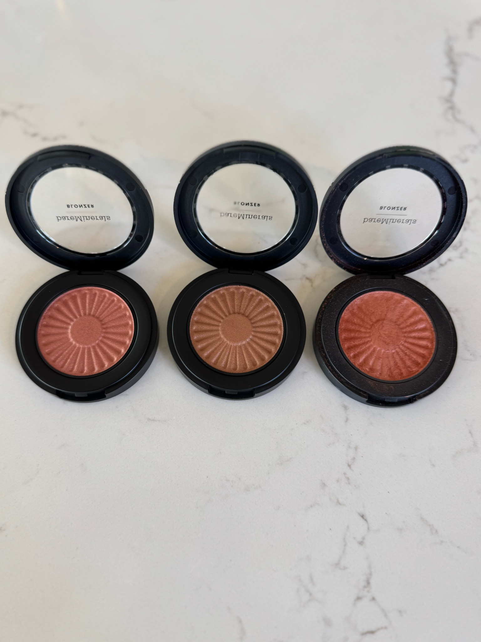 Ulta sale Bare Minerals Gen Nude blush + bronzer, blonzer

Left to right: kiss of rose, kiss of spice, kiss of copper

True autumn, soft autumn, dark autumn, hocautumn, house of colour autumn, warm autumn