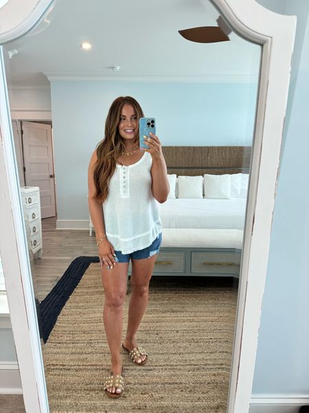 This white tank is the cutest summer basic! It reminds me of something you’d find at Free People, and it’s only $22 with my code BRITTH20!

Wearing a size medium! 

#LTKFindsUnder50 #LTKSaleAlert #LTKStyleTip