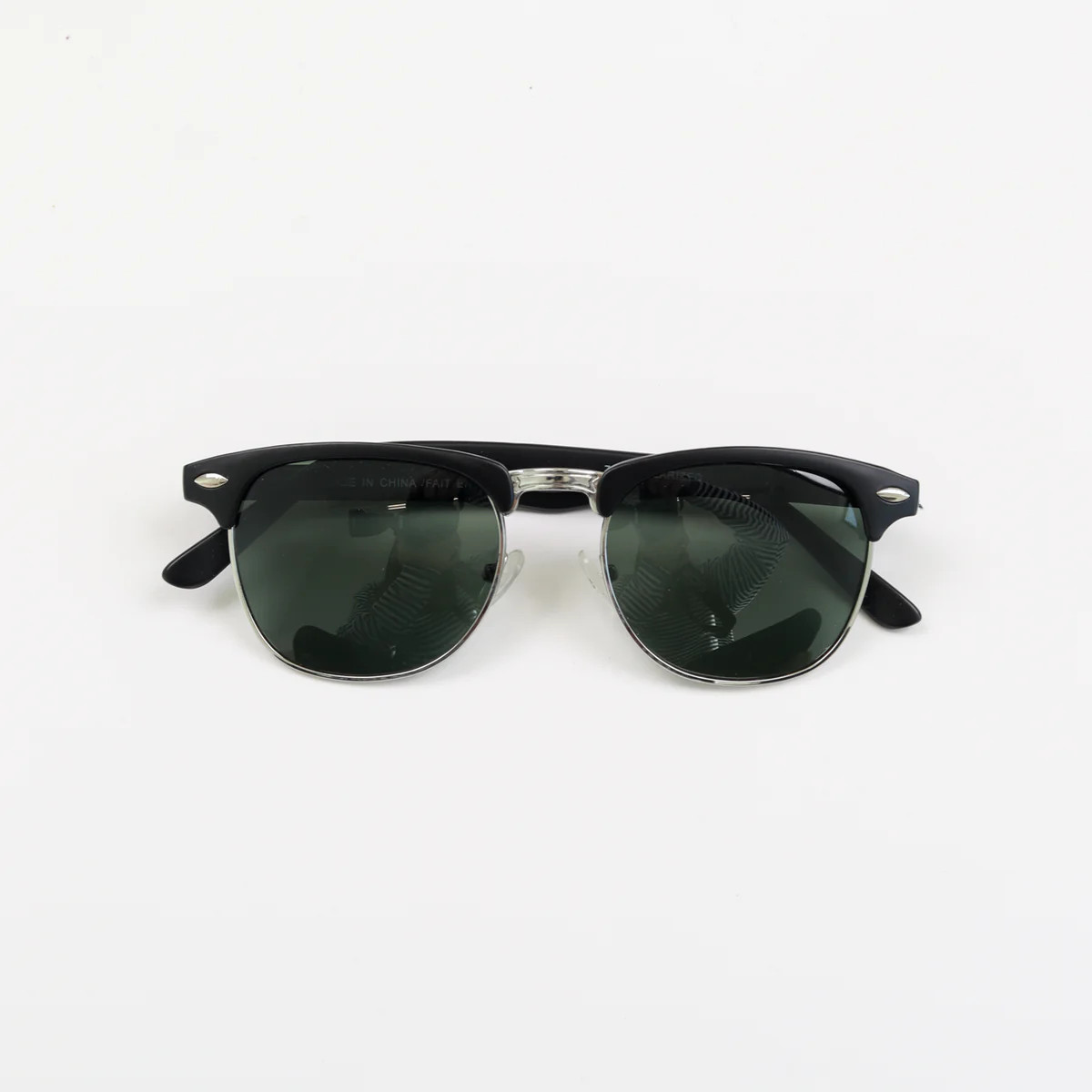 Old Money Sunnies - Black | The Impeccable Pig