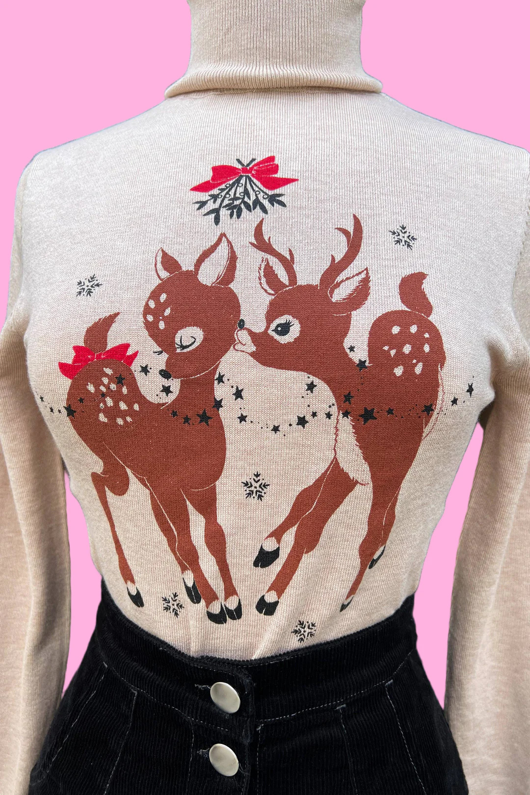 Mistletoe Kisses Turtleneck Sweater | Teggy French