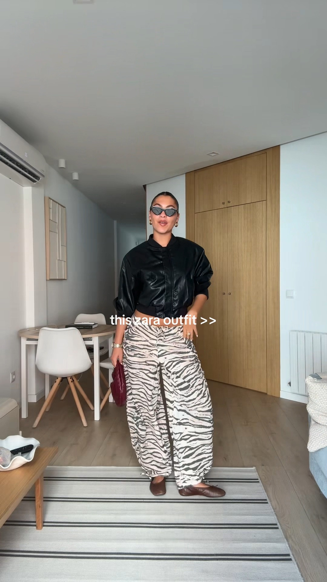 the coolest outfit🖤

Zara, Zara outfit, new in Zara, animal print, trending, leather jacket, autumn style, fashion inspo, outfit inspo

#LTKFashionMonth #LTKautumn #LTKuk