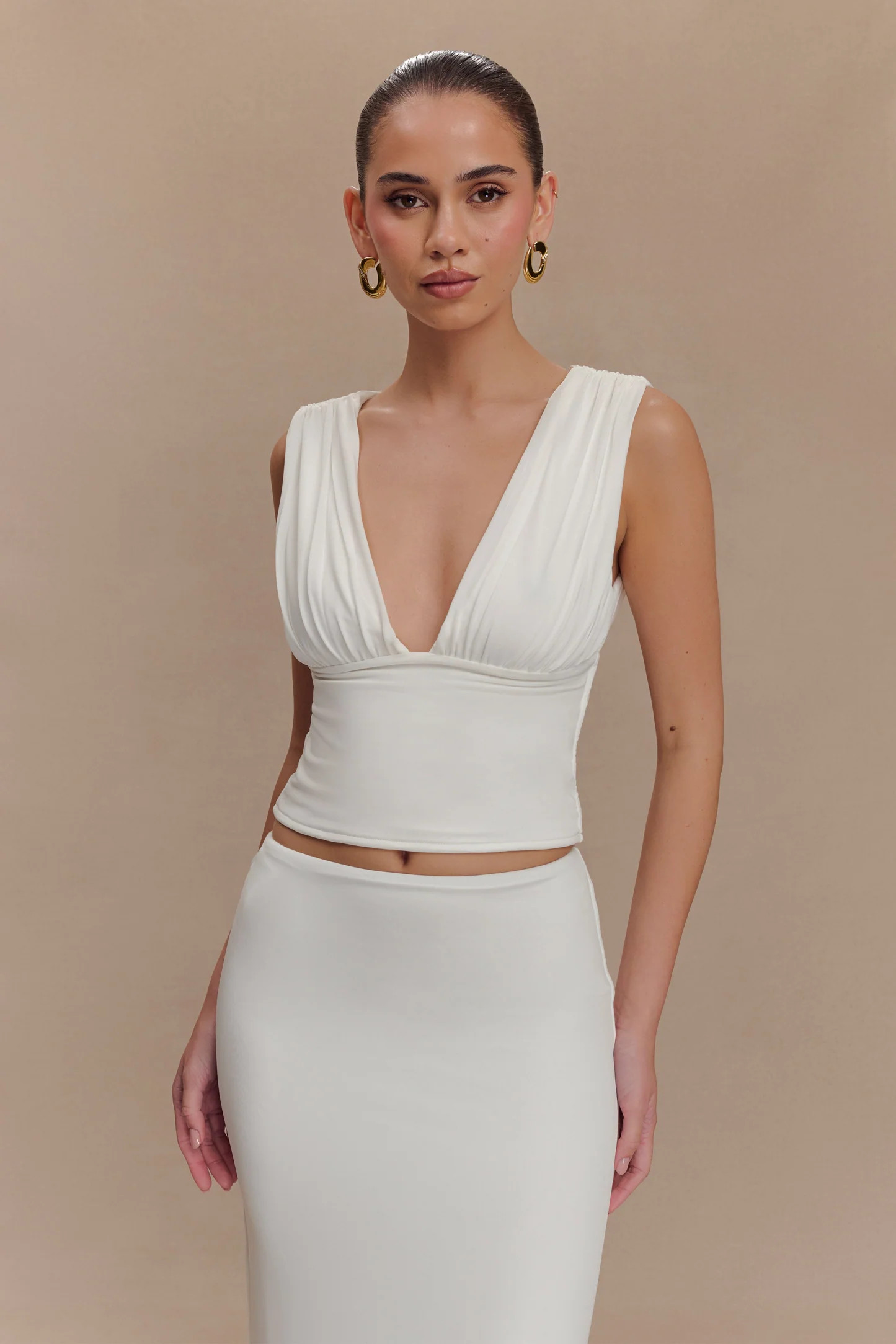 Kerrigan Slinky Ruched Sleeveless Top - White | MESHKI US