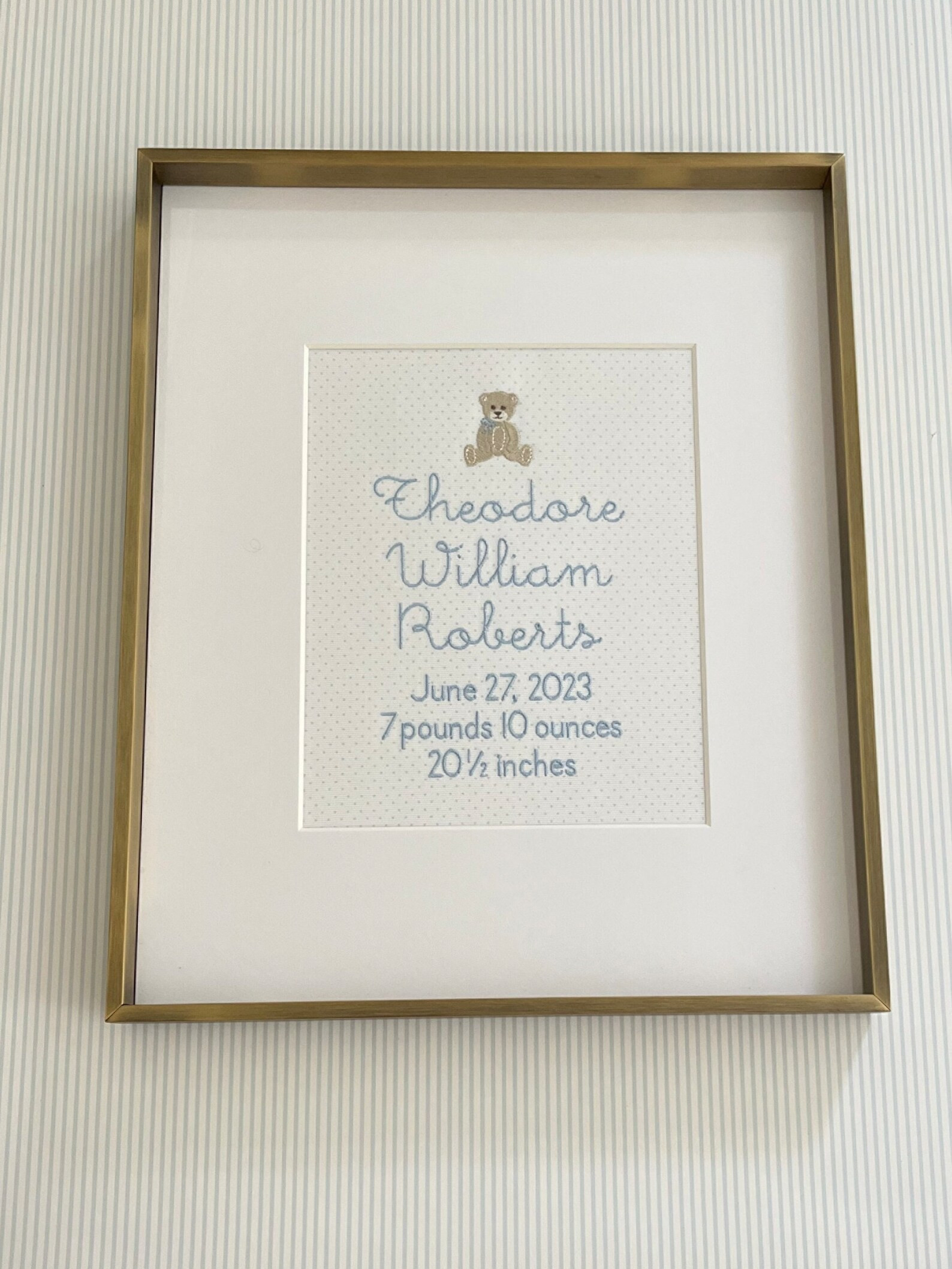 Bear Custom Embroidered Birth Announcement Wall Art - Etsy | Etsy (US)