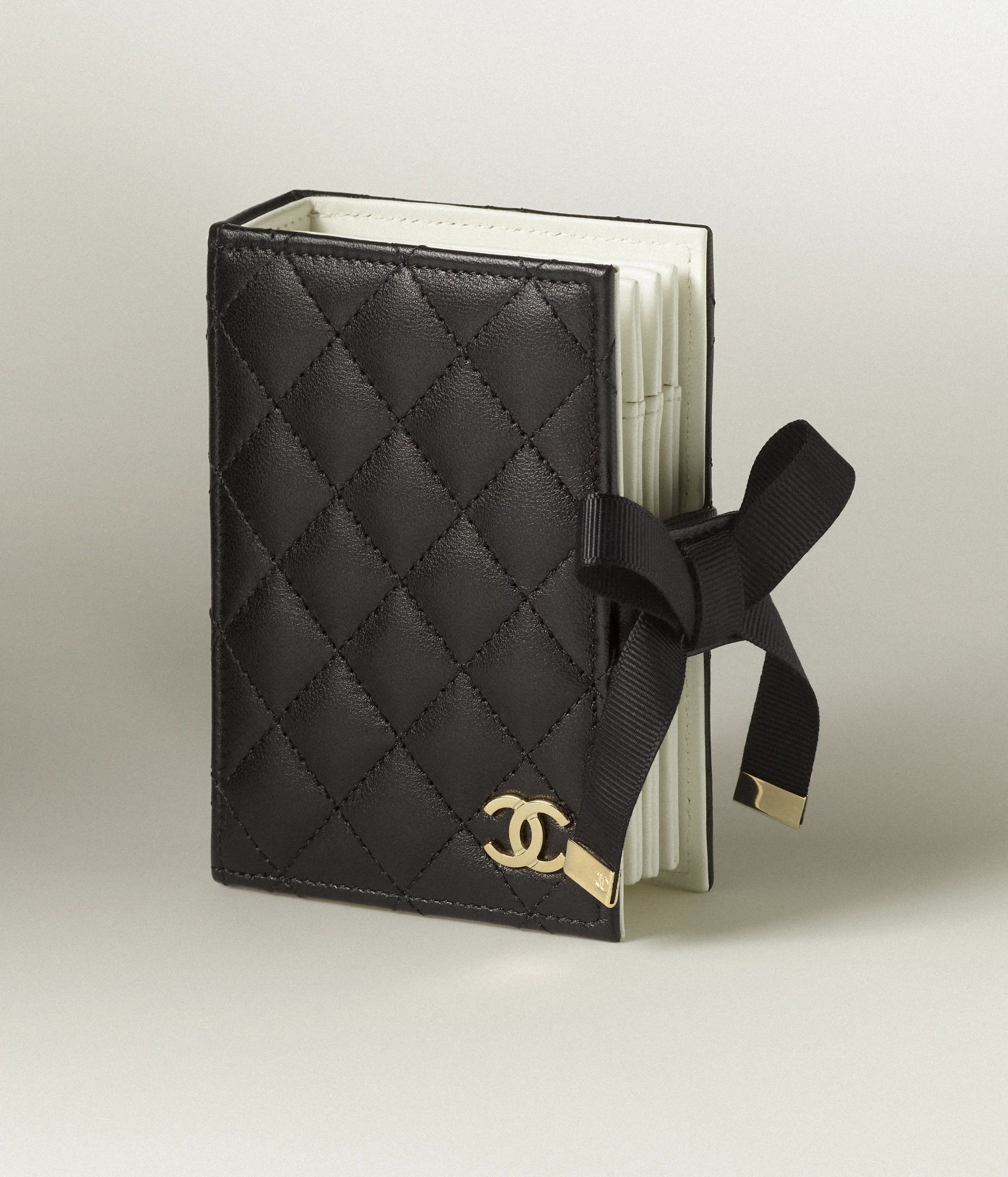 Card Holder | Chanel, Inc. (US)