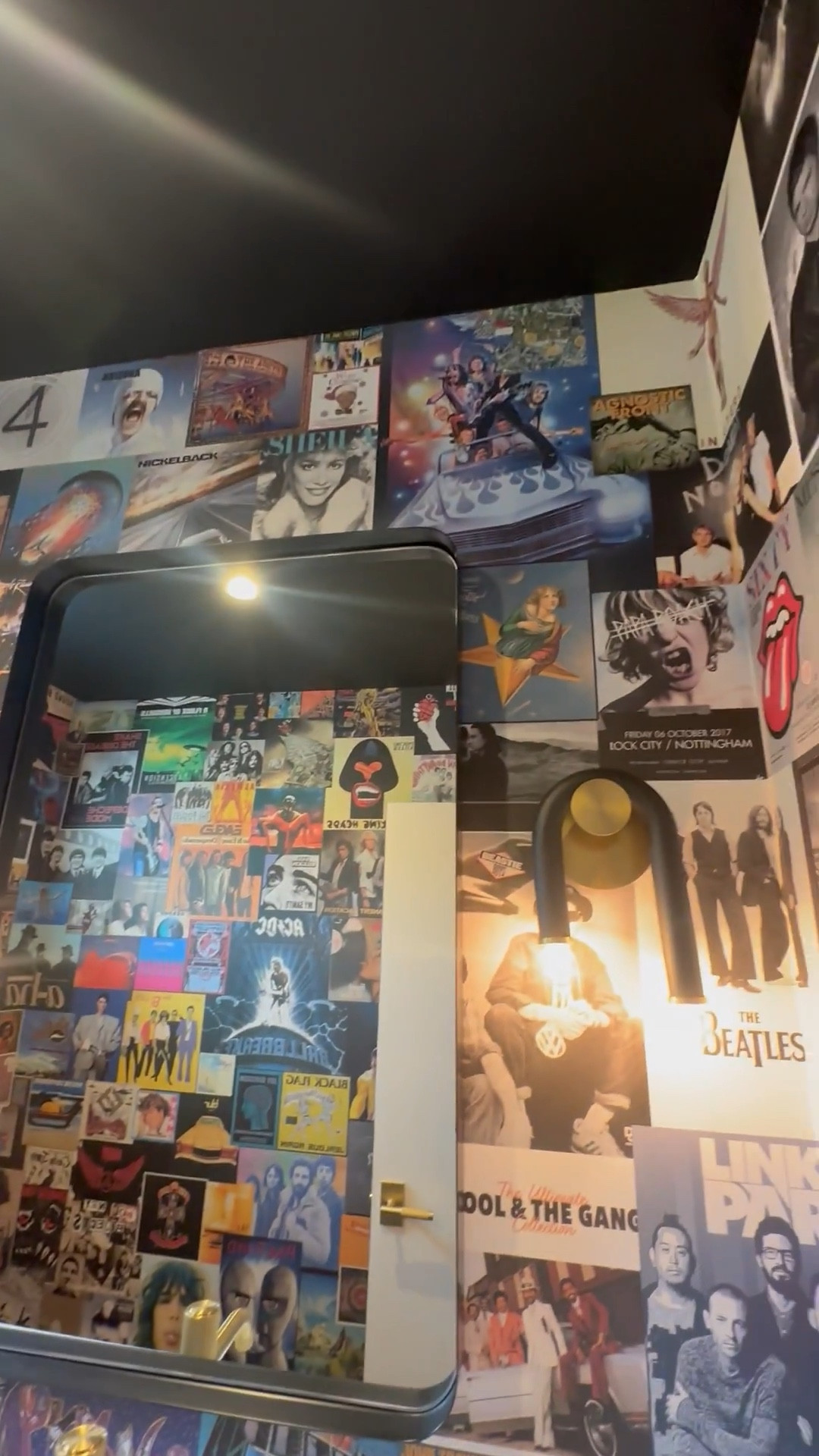 wallpaper+music a few of my favorite things ♥️🎸

#LTKFamily #LTKWatchNow #LTKHome