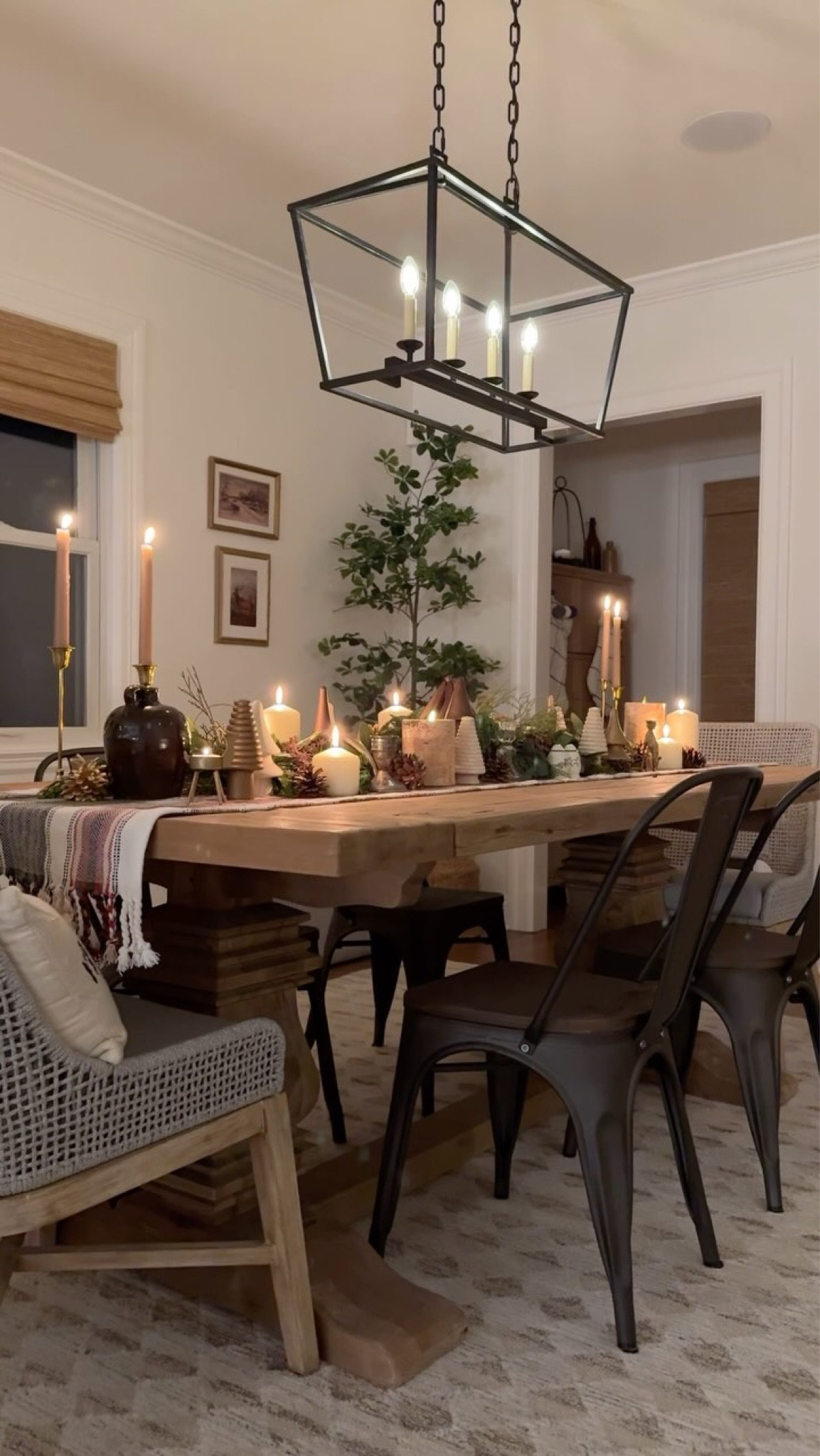 You know I love the night views around the holiday season! My dining room is all dressed up for Christmas even though I’m not hosting this year because that’s how I roll 🕯️🎄🎁🔔🎅🏼

▫️FOLLOW @colettemarieinteriors for more home inspiration & decor finds 🤎

↑ SHOP my LTK account 🔗 in bio
_________________________________________

Christmas in my Home | Tis the Season | Dining Room Inspo | Christmas Decor | Cozy Home | Timeless Spaces

#christmasdecorations #christmastable #cozyspaces #diningroomdecor #diningroominspo