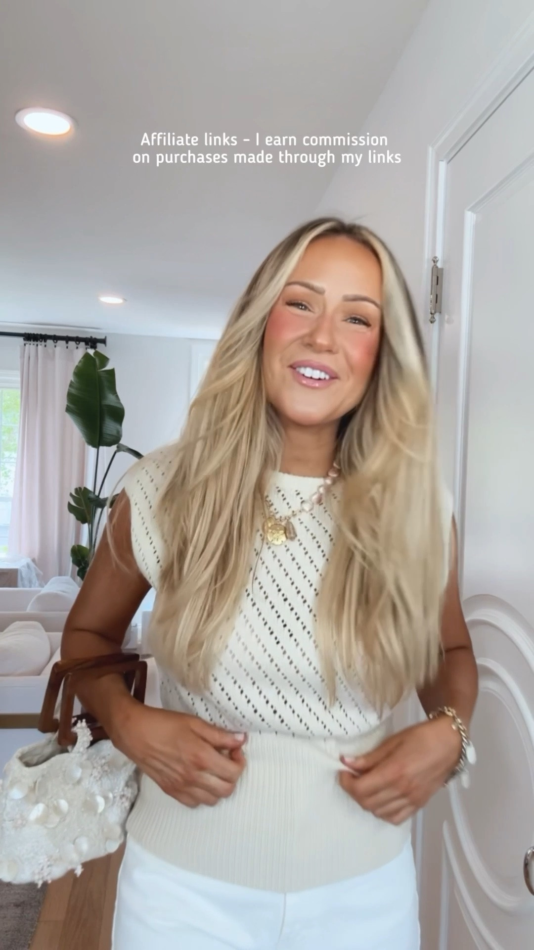 Affiliate links - I earn commission on purchases made through my links | Amazon top, Zara jeans, summer outfits 2026