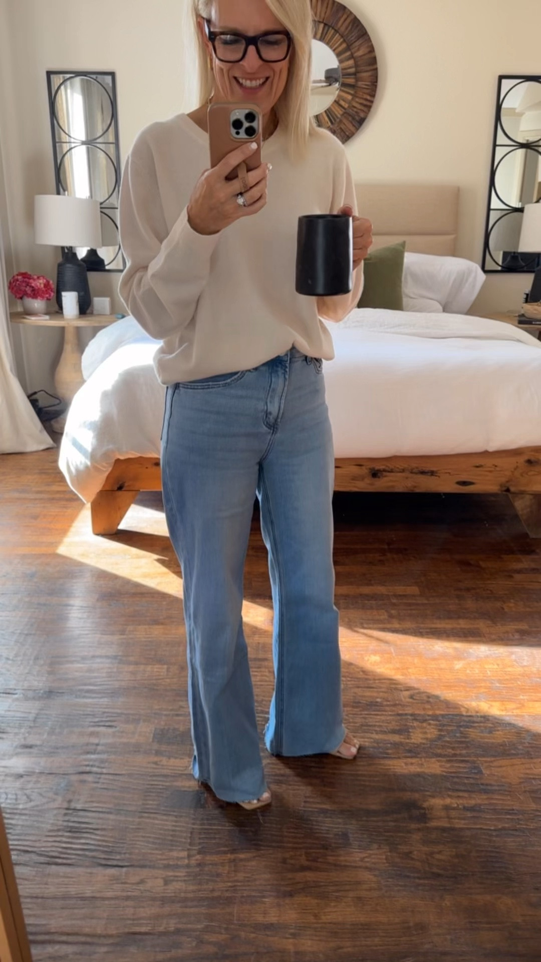 These denim 🙌🏼

Wide leg. So comfortable. Raw hem if wanted to trim for tennis shoes. 

I sized down one size wearing 26
I’m 5’6” 

Everything is 30% off with my code
CINDYSAVE30

Linking some fave new drops too

#LTKHoliday #LTKSeasonal #LTKCyberWeek