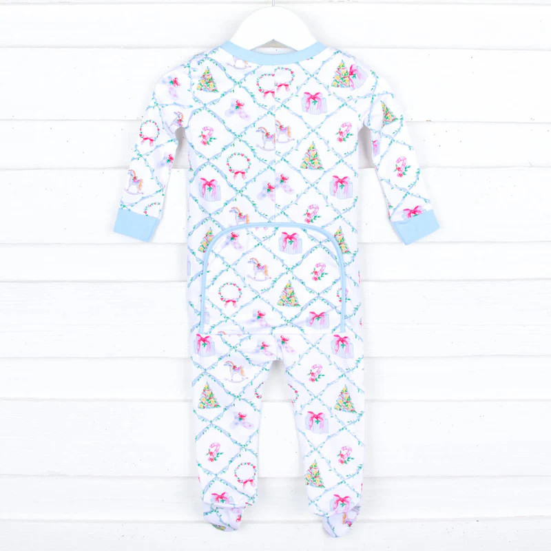 The Broke Brooke x CW Zip Sleeper | Classic Whimsy