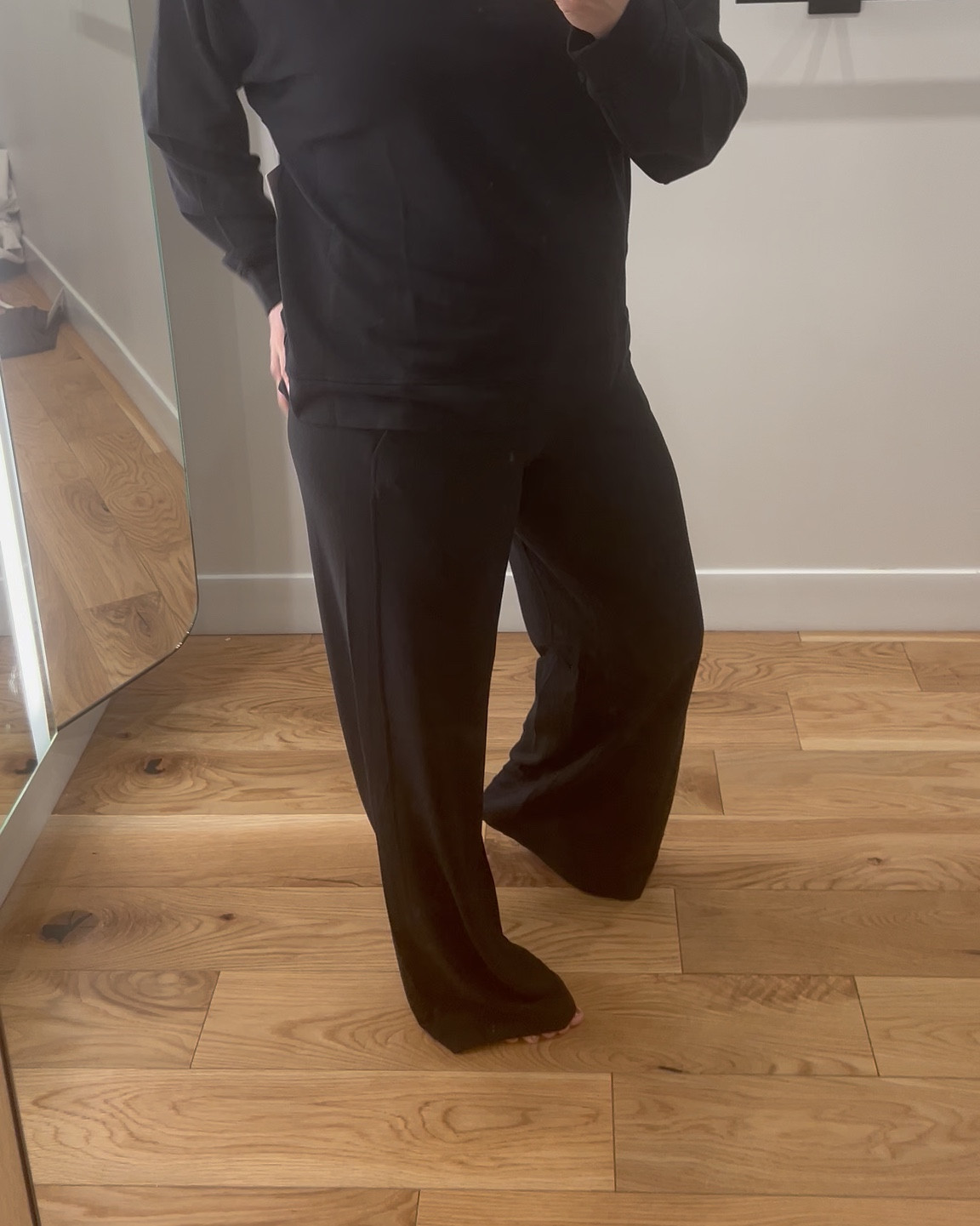 Lulu lemon pregnancy edition
Wearing a small in the black shirt and an xs in the blue shirt and pants wearing xs

#LTKcanada #LTKmaternity #LTKfamily