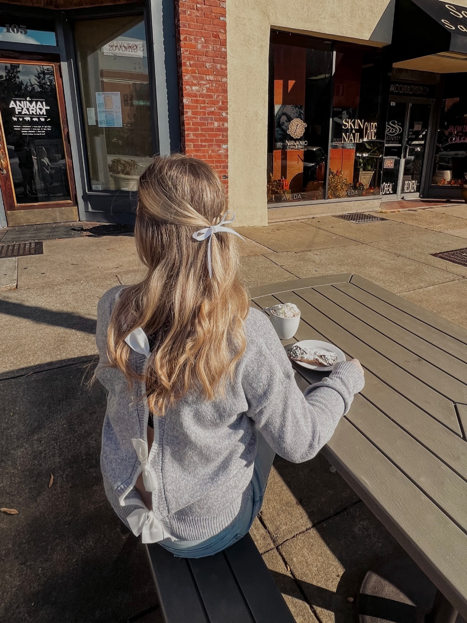 Bow sweater and white bow ribbon 🎀

Birkenstock dupe, clog sandals, hair ribbon

#LTKstyletip #LTKfindsunder50 #LTKSeasonal