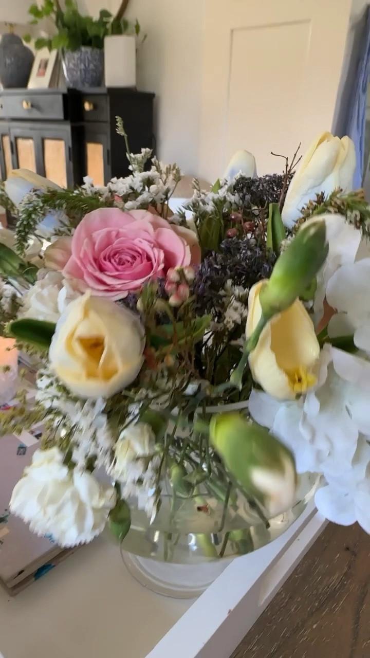 Real and Faux Silk Floral Arrangement 

#LTKhome #LTKunder50 #LTKSeasonal