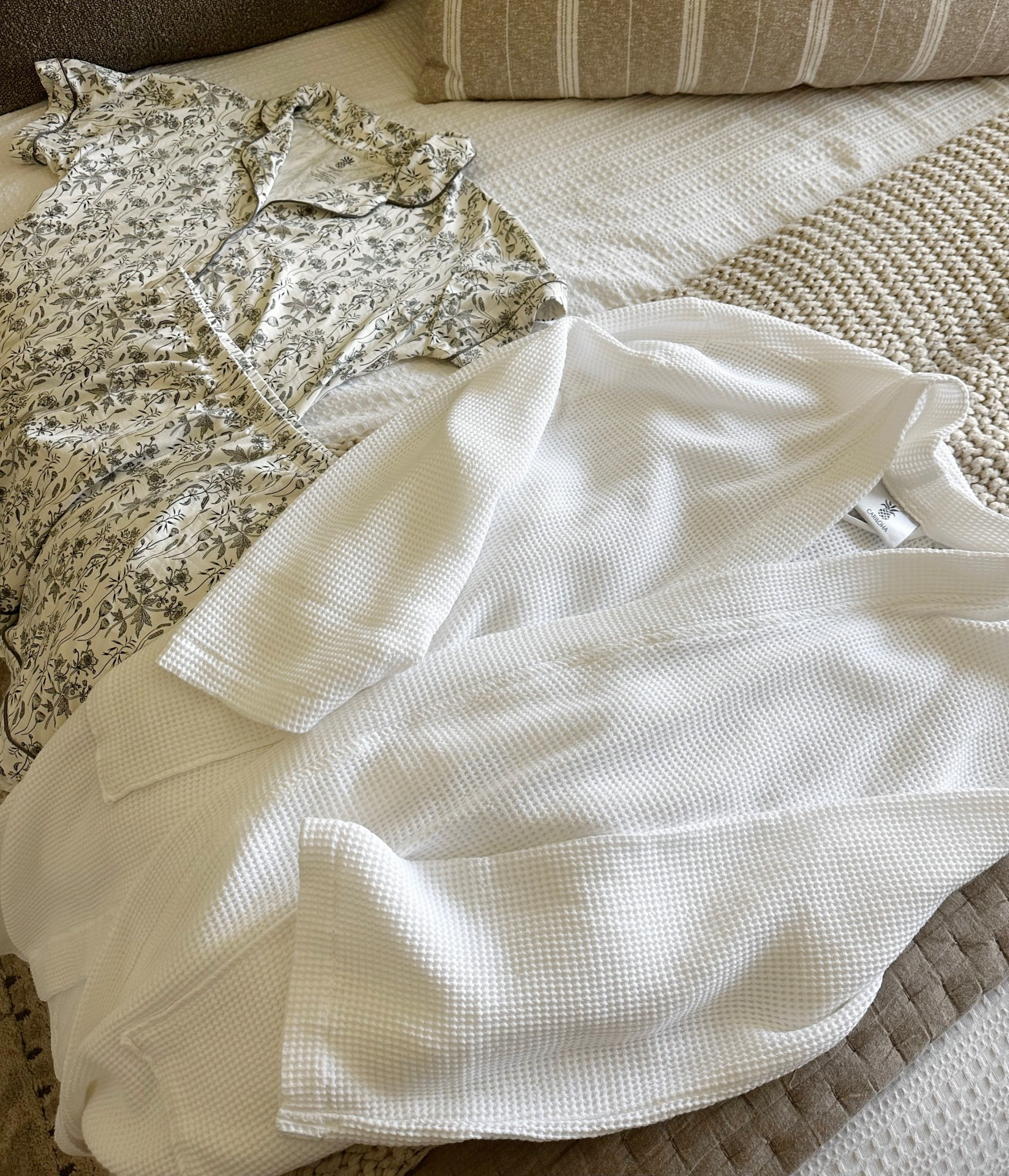 After taking care of everyone else, moms deserve something that feels just as soft and comforting as they are. 💛 Skip the ordinary gifts and give her something she’ll actually use every day, like this dreamy @cariloha robe and pajama set made from buttery-soft bamboo. It’s the kind of gift that brings comfort long after Mother’s Day is over. | AD 

Use my code TTAH30 for 30% OFF 🤍

#mothersday #cariloha

#LTKHome #LTKGiftGuide #LTKFamily