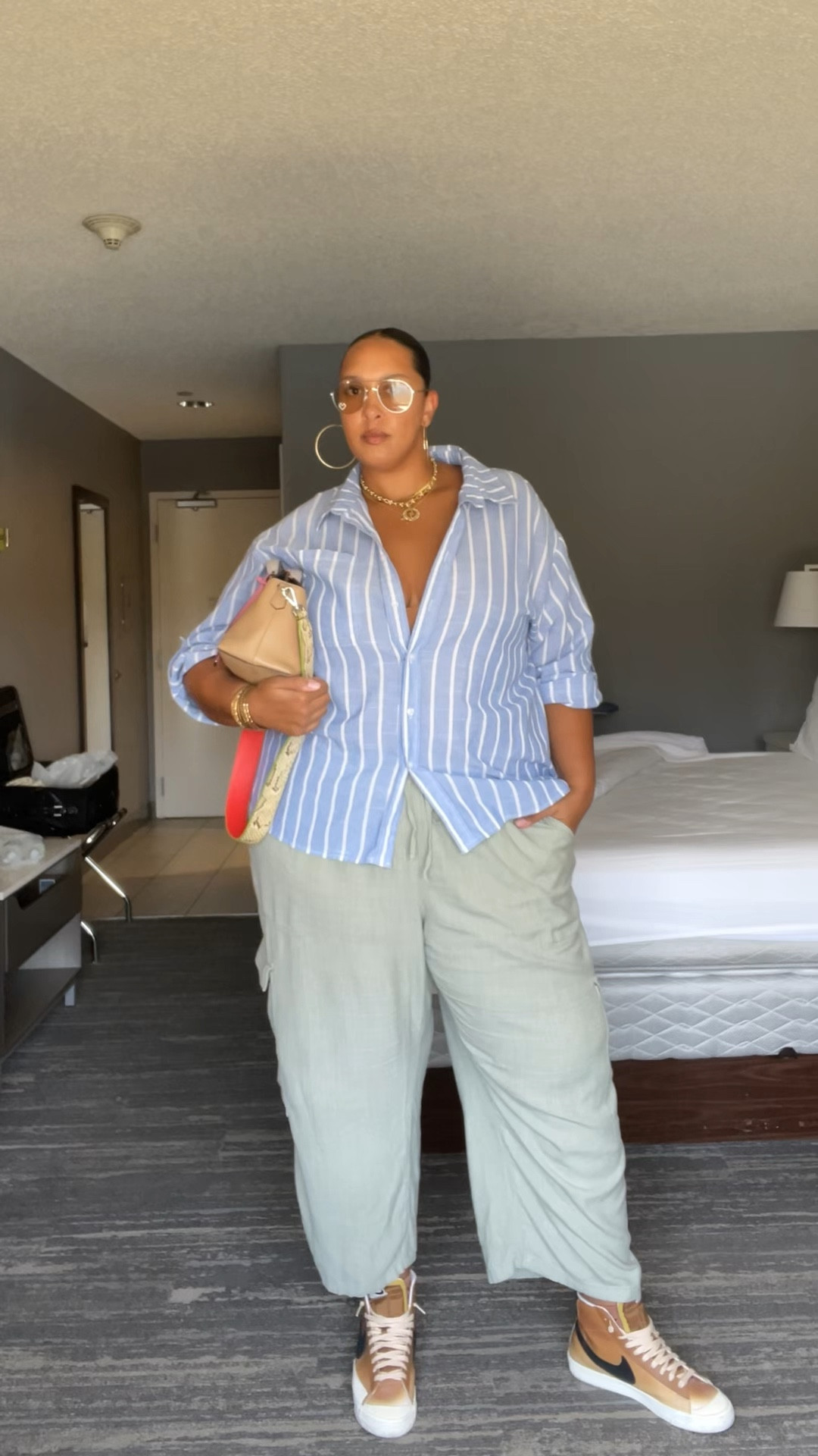 NYFW Happy Hour 

#LTKPlusSize #LTKTravel #LTKTall