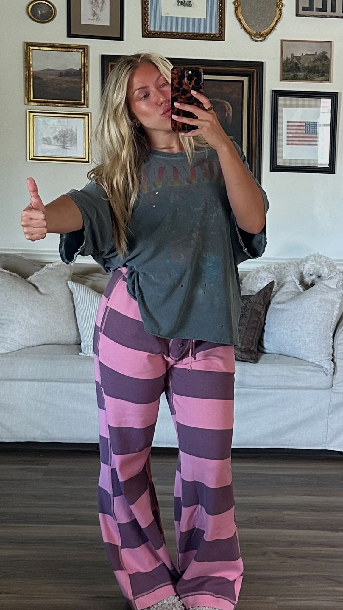 tee is old from urban outfitters, wearing size small pants 