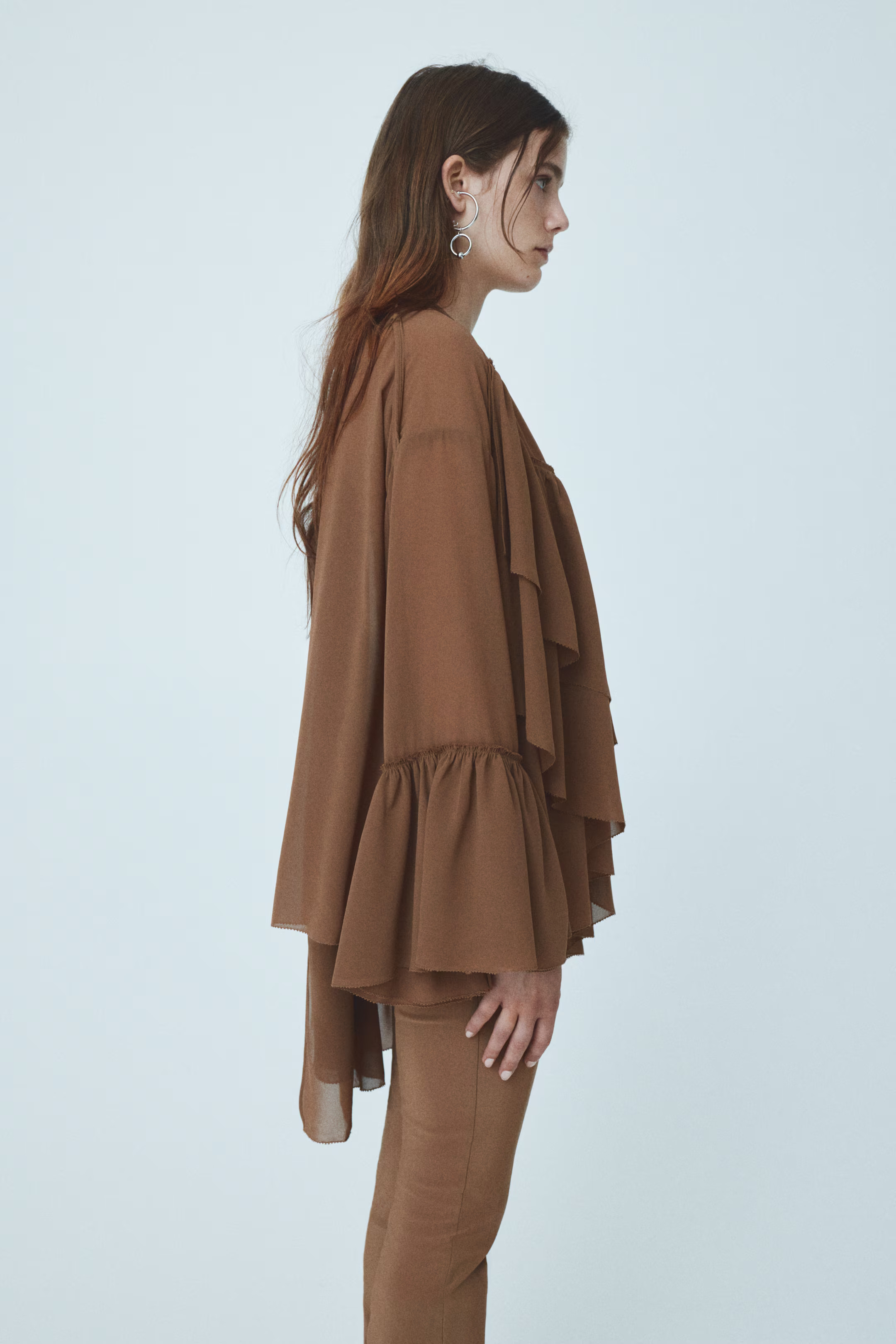 Chiffon blouse | H&M (UK, MY, IN, SG, PH, TW, HK)