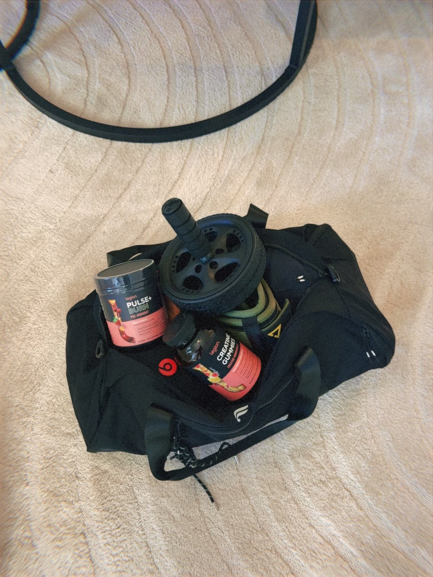 ***THE GYM BAG*** 

#LTKActive #LTKgrwm #LTKTravel