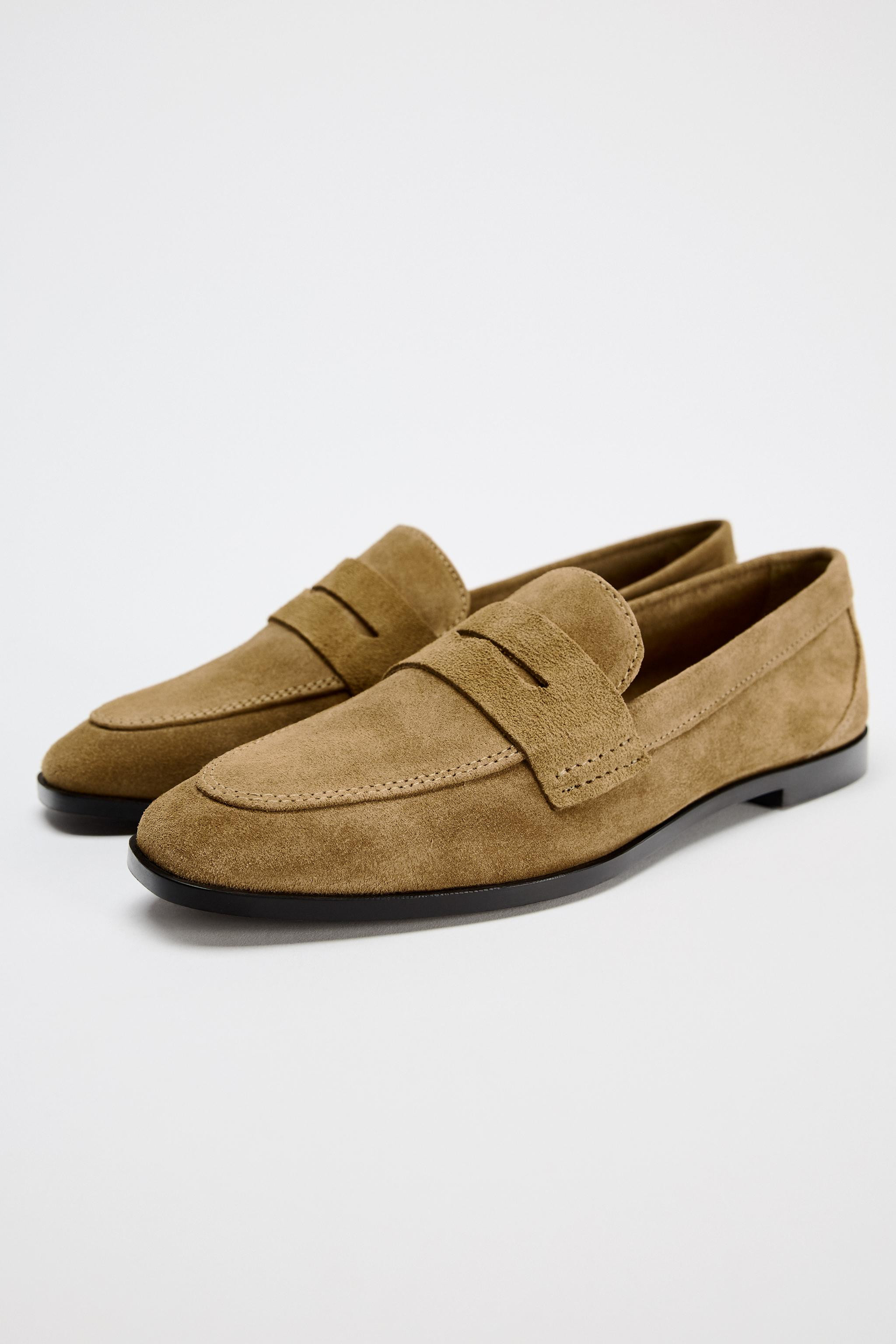 Flat leather loafers. High vamp and saddle. Rounded toe.Sole height: 1 inch (2.5 cm) | Zara US
