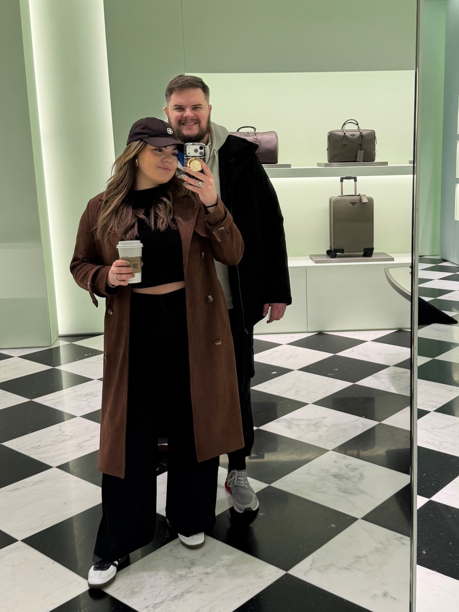 My easy travel outfit today 

Wearing large in the aritzia pants and top, XL in the suede jacket 

#LTKMidsize #LTKdayinmylife #LTKTravel