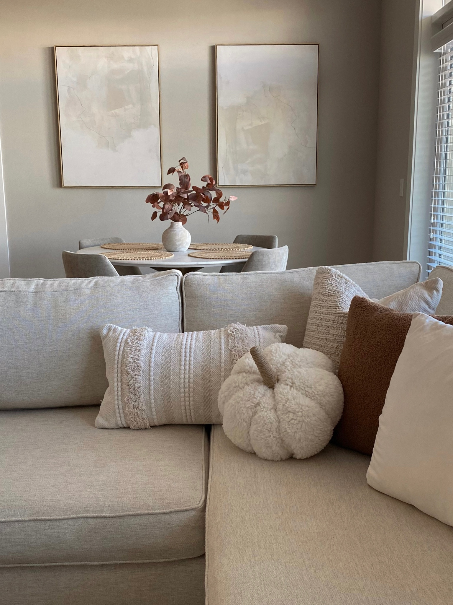 Fall decor

#LTKSeasonal #LTKunder50 #LTKhome