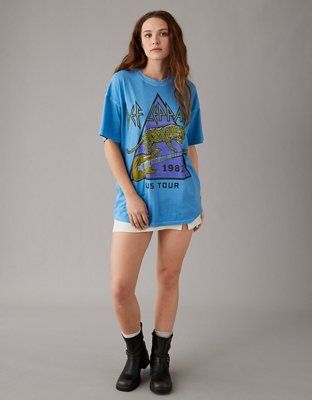 AE Oversized Def Leppard Graphic T-Shirt | American Eagle Outfitters (US & CA)